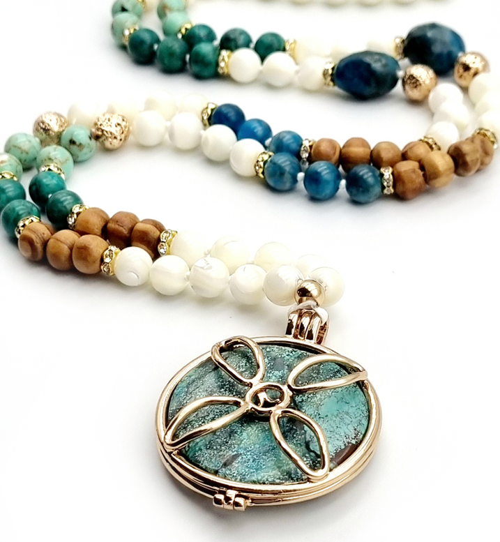 MAGic Mala “Balance of Earth and Sky I"